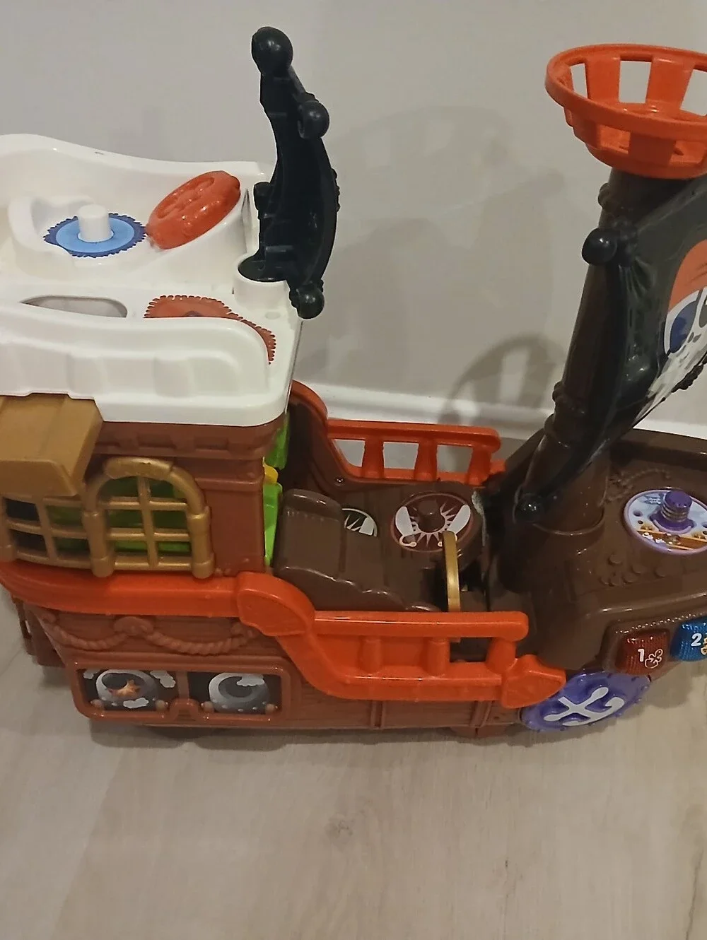 Vtech Treasure Seekers Pirate Ship Boat Foldout Playset + 2 Figures Toy W/Wheels